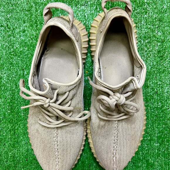 Adidas YZY Oxford Tan - Picture 7 of 8